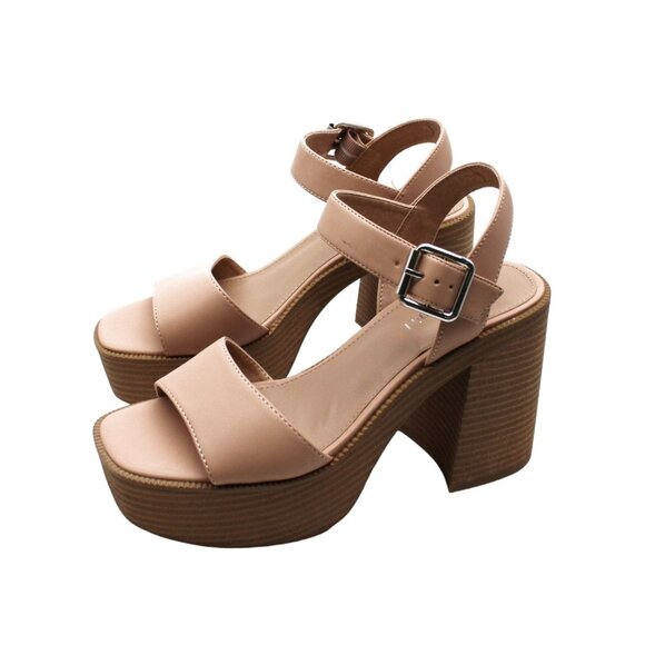 Sandals - Picture 4 of 7